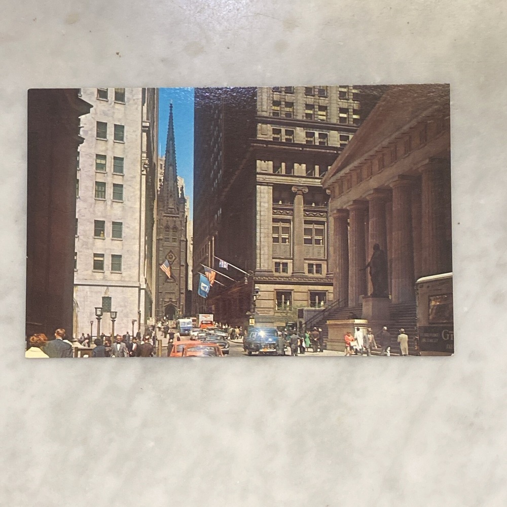 VTG Wall Street NY Postcard Federal Memorial Museum Stock Exchange Trinity‎